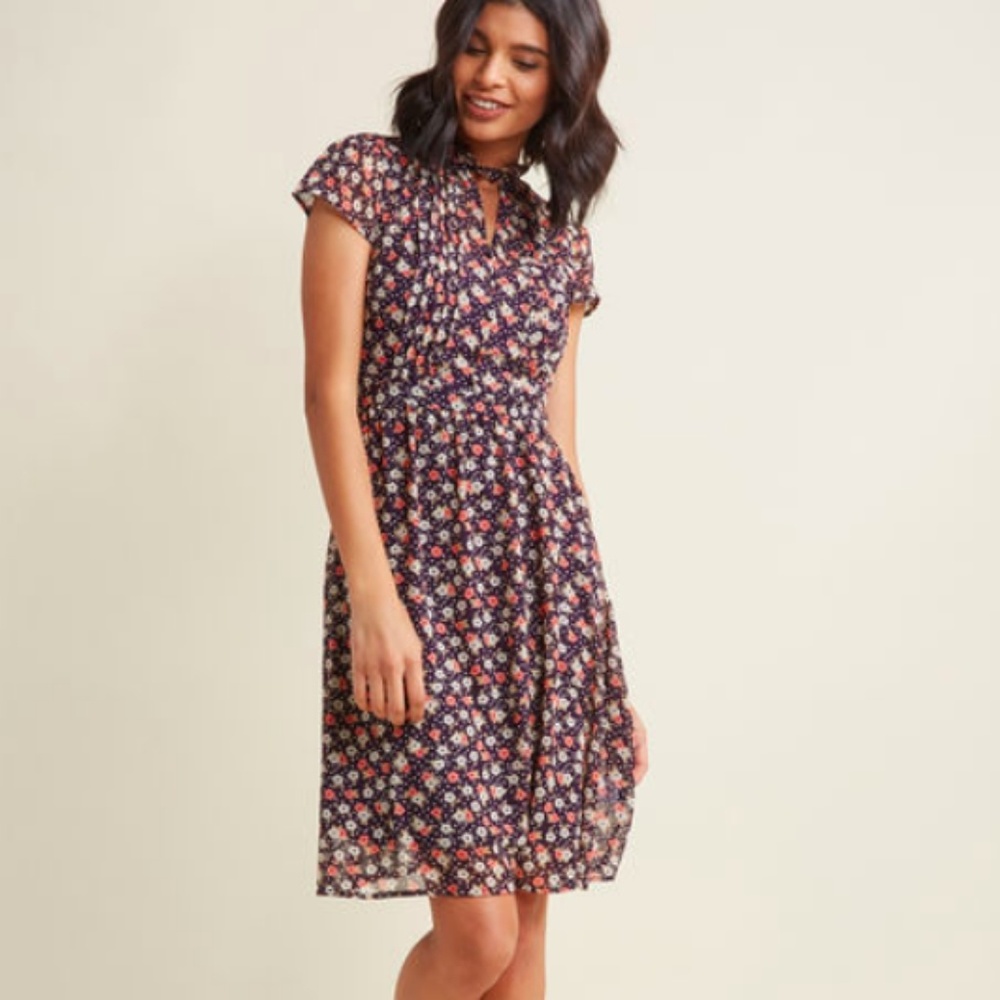 Modcloth Oh Say Can You Museum Floral Dress
